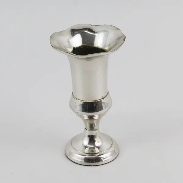 Two's Company Silver-Plated Taper Candle Holder India Scalloped Rim
