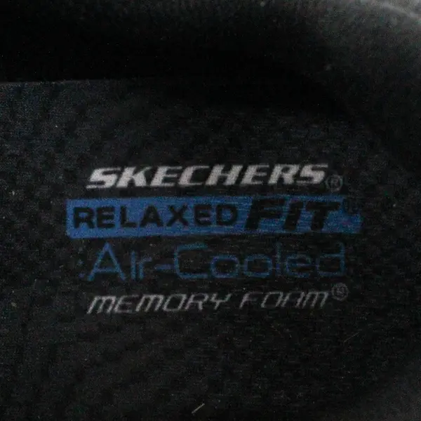 Skechers Black/Gray Relaxed Fit Cohagen Knit Walk Sneakers Slip On Mens Size 9.5