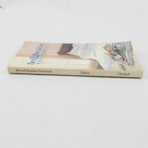 Bed & Breakfast Northwest Myrna Oakley Paperback Travel Guide - Good