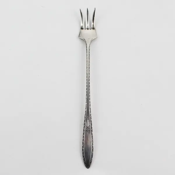 Associated Silver Yourex Silver Seal Lady Washington Cocktail Fork