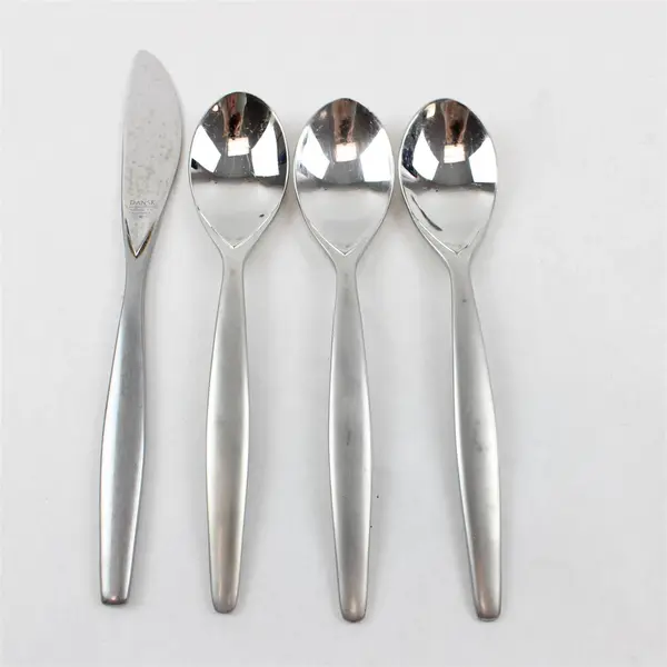 Lot Of 4 Dansk Wild Willow Frost (Stainless) Pattern Flatware Soup Spoon & Knife