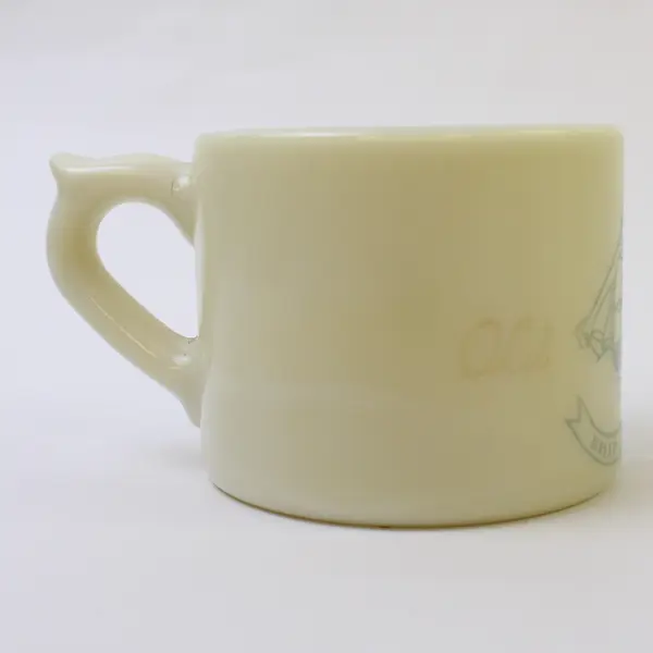 Vintage Early American Old Spice Hilton Milk Glass Shave Mug Shulton Clifton NJ