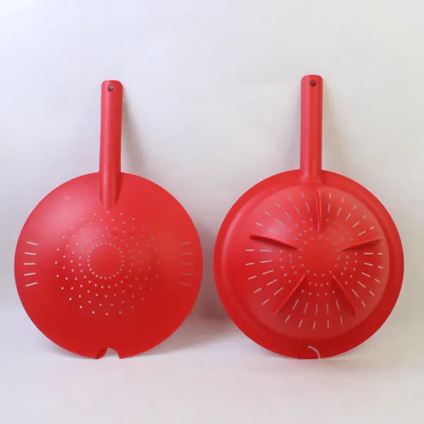 Tupperware Red Plastic 2 Piece Double Colander Strainer Drainer 2.8 L Capacity