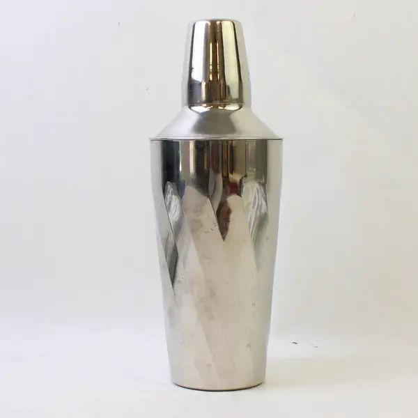 Set Of 3 Pc Max Studio Homes Stainless Steel Cocktail Shaker 28 Oz 10.5" Tall