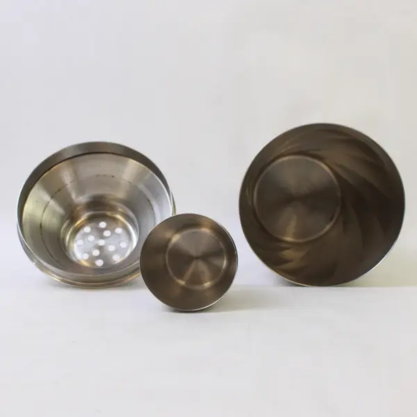 Set Of 3 Pc Max Studio Homes Stainless Steel Cocktail Shaker 28 Oz 10.5" Tall
