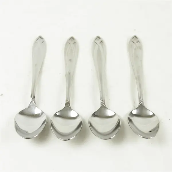 Lot of 4 Hampton Silversmiths Lace Frosted Stainless Oval Soup Spoons