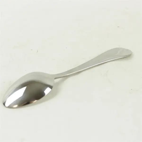 Lot of 4 Hampton Silversmiths Lace Frosted Stainless Oval Soup Spoons