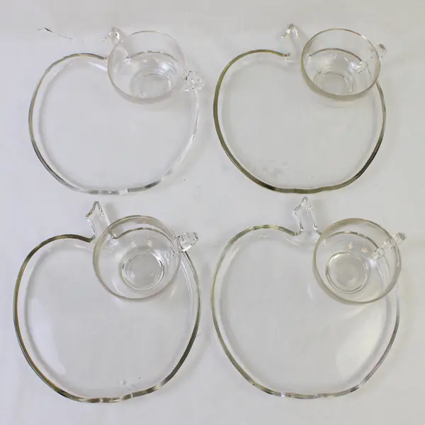 Set of 4 Hazel Atlas Orchard Apple Snack Sets Trays And Cups