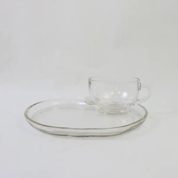 Set of 4 Hazel Atlas Orchard Apple Snack Sets Trays And Cups