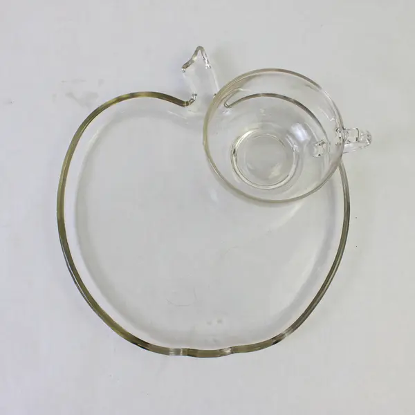 Set of 4 Hazel Atlas Orchard Apple Snack Sets Trays And Cups