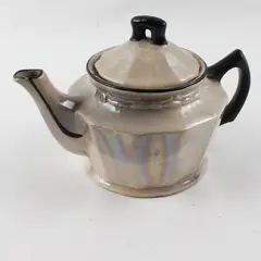 Vintage Porcelain Lusterware Teapot Made in Czechoslovakia