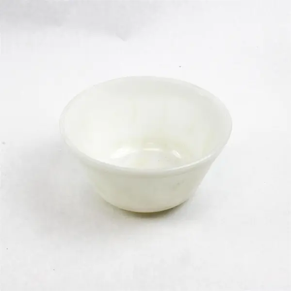 Federal Heat Proof Ovenware Solid White Milk Color Glass Mixing Bowl 7.25"