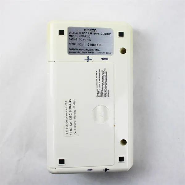 Omron Automatic Inflation Blood Presser Monitor HEM-712C Needs 4 "AA" Batteries 