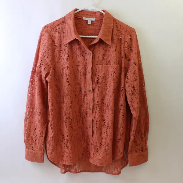 Pale Sky Salmon Open-Work Crochet Long-Sleeved Button-Up Women's Large
