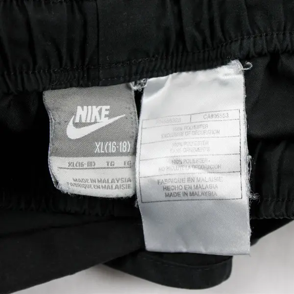 Nike Women's XL Black Drawstring Waistband 100% Polyester Athletic Shorts
