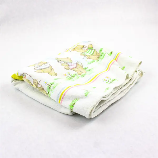 VTG Toddle Time Teddy Bear Print Cotton Flannel Baby Blanket 28" x 34" FLAWED
