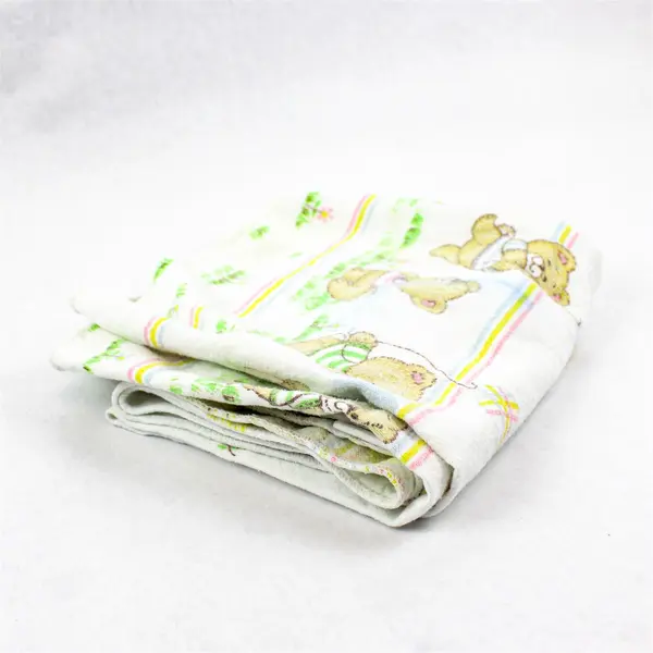 VTG Toddle Time Teddy Bear Print Cotton Flannel Baby Blanket 28" x 34" FLAWED