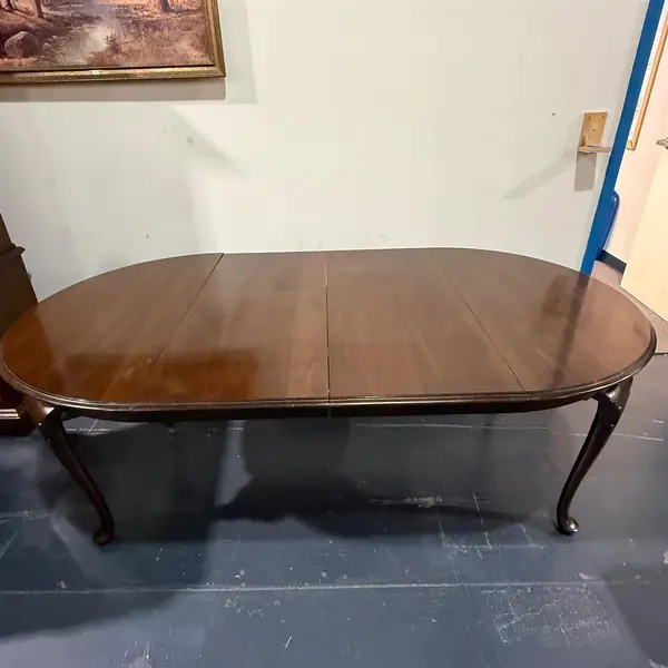 Vtg Ethan Allen Georgian Cherry Dining Table w/ Leaves - Freight / Local Pickup
