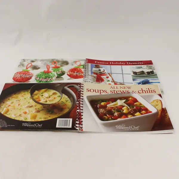 Pampered Chef Cookbooks Spiral Bound Paperback Lot of 2 2008 & 2010 Good