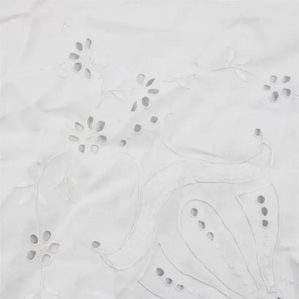 Vintage White Embroidered Floral Tablecloth Scalloped Edges 34x33