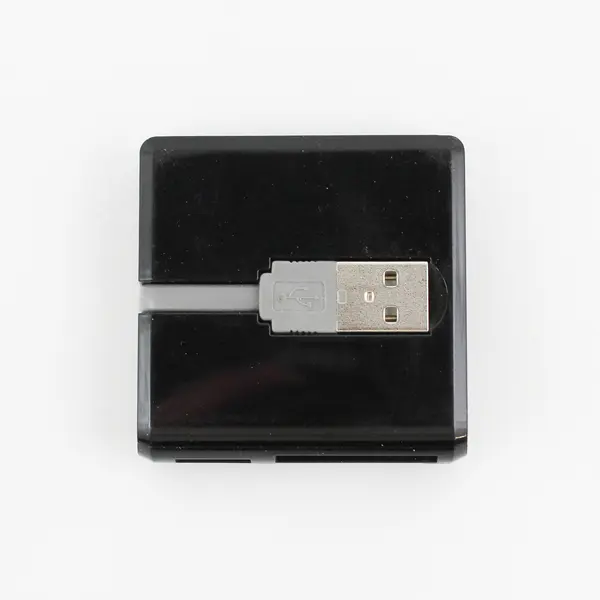 Sunpak 72-in-1 High-Speed Card Reader Built In USB 2.0 Self Storage Plug