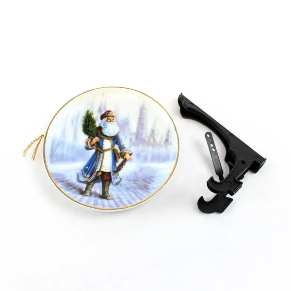Duncan Royale Miniature Plate History of Santa Russian 3.5in New