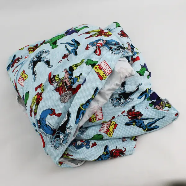 Springs Creative Retro Marvel Comics Superhero Fabric 4 Yards x 64 In