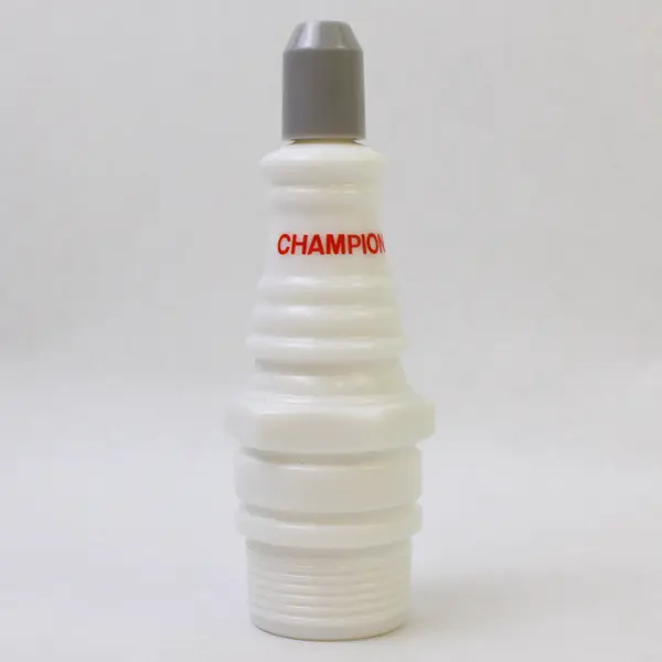 Vintage Avon Champion Spark Plug Tai Winds After Shave Cologne Decanter 5in