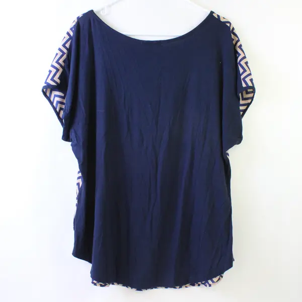 NWT Espresso Beige and Navy Chevron Short-Sleeved Top Women's 2X
