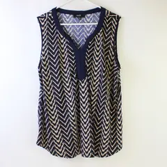 Naif Navy and Beige Sleeveless V-Neck Top Women's 3X