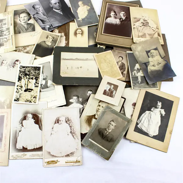 Lot Of 39 Vintage Photos 1890s-1950s McNeil Family Sterling IL