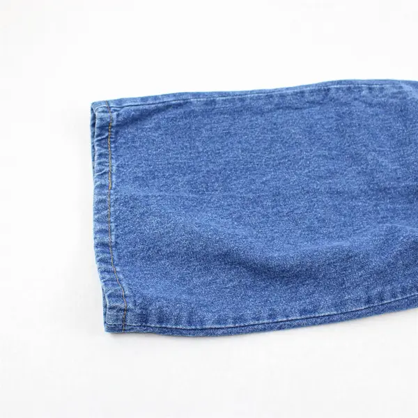 Vintage Chic Women's 34x28 Medium Wash Elastic Waist Straight Leg Denim Jeans