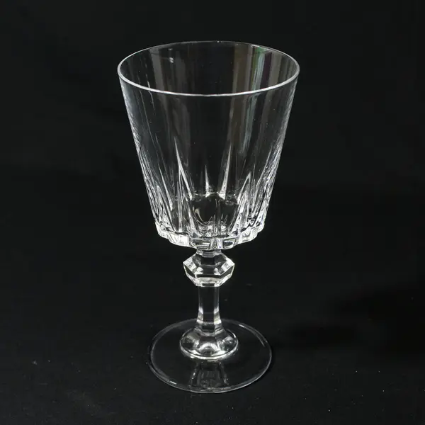 Cristal D' Arques Chantelle Crystal Claret Glass 6 7/8"