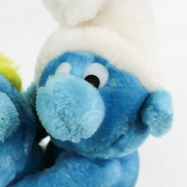 1982 Wallace Berrie Peyo Smurfette and Smurf Hugging Plush