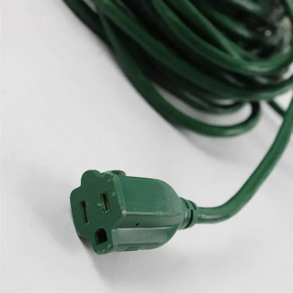 40 ft Green Single-Outlet Extension Cord Untested