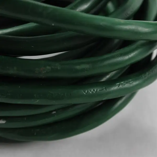 40 ft Green Single-Outlet Extension Cord Untested