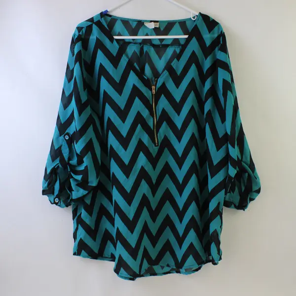 Tacera Sheer Blue/Black Chevron Pattern Quarter Length Sleeve Blouse Women's 1X