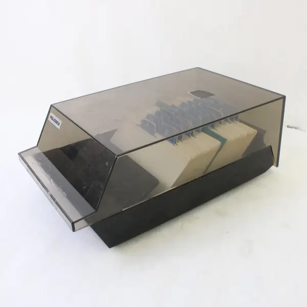 Vintage Rolodex VIP-24C Rotary A-Z Index Card File Box - Phone/Address