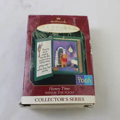 Hallmark Keepsake 1999 Honey Time Winnie the Pooh Ornament Book #2