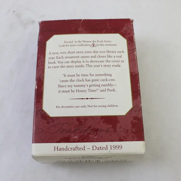 Hallmark Keepsake 1999 Honey Time Winnie the Pooh Ornament Book #2