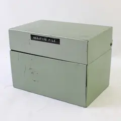J. Chein & Co Vintage Green Tin Recipe File Box w/ Index Cards & Dividers