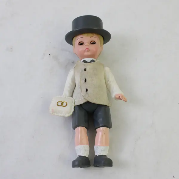 Vintage 2003 McDonald's Madame Alexander Ring Carrier Doll #4