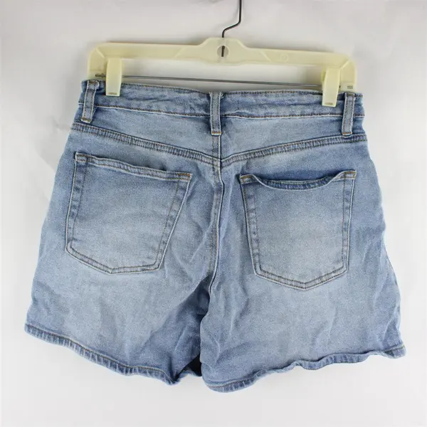 Madden Girl Light Wash Denim Shorts Juniors' Size 9