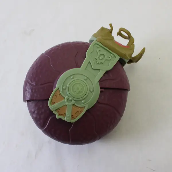 Hasbro Disney Raya and The Last Dragon - Raya & Tuk Tuk Roller Toy 4.5"