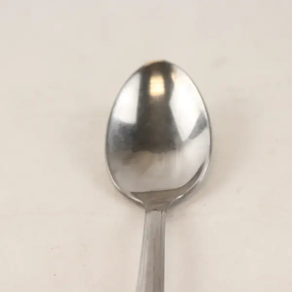 Lot of 4 Diamond Silver Co DSC3 Stainless Steel Teaspoons
