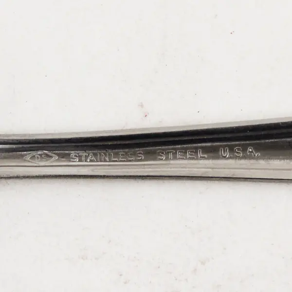 Lot of 4 Diamond Silver Co DSC3 Stainless Steel Teaspoons