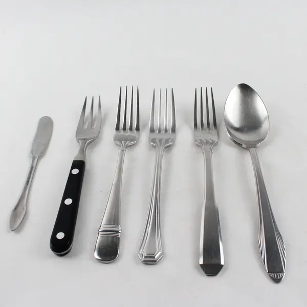 Set of 6 Mismatched Various Stainless Steel Silverware Forks + Spreader + Spoon