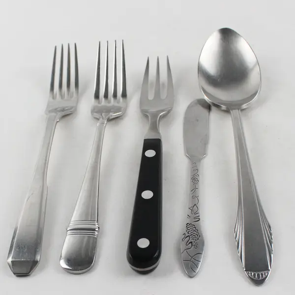Set of 6 Mismatched Various Stainless Steel Silverware Forks + Spreader + Spoon