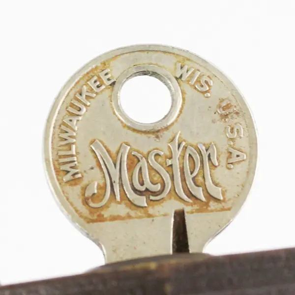 Vintage No. 4  Master Lock Co. Padlock Lock with Original Key Milwaukee Wis 3775