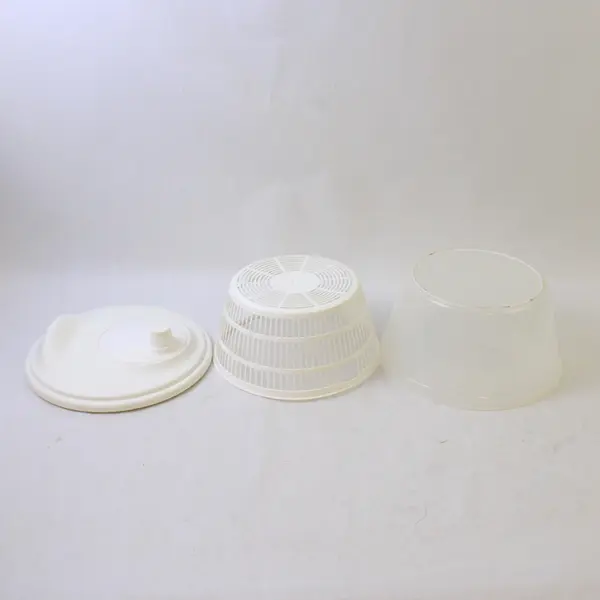IKEA UPPFYLLD White/Clear Plastic Small Hand Spin Salad Spinner Kitchen Tool